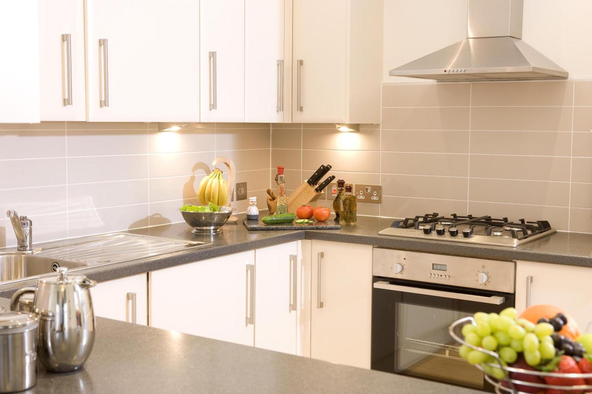 Inverness City Suites Kültér fotó