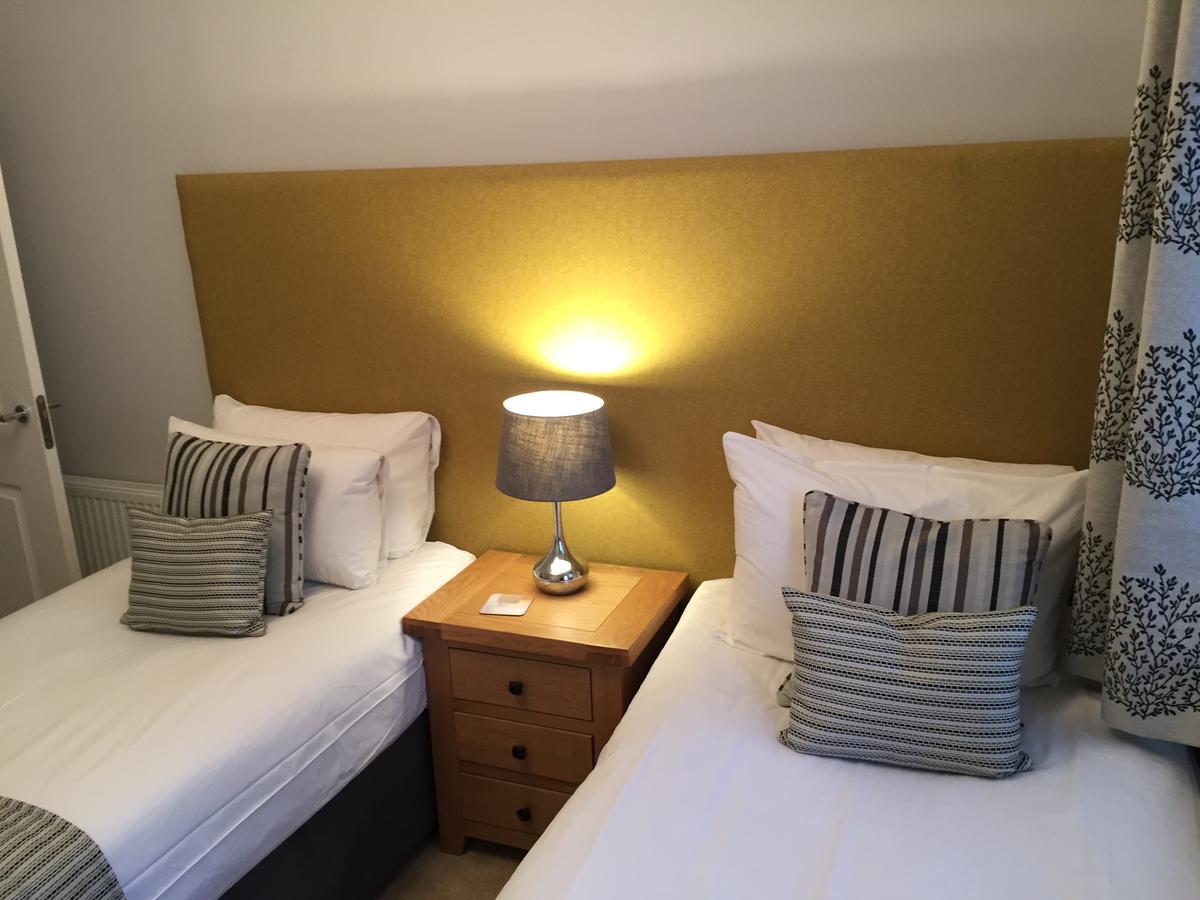 Inverness City Suites Kültér fotó